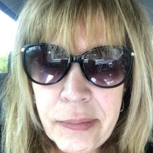 Meet your Posher, Norma